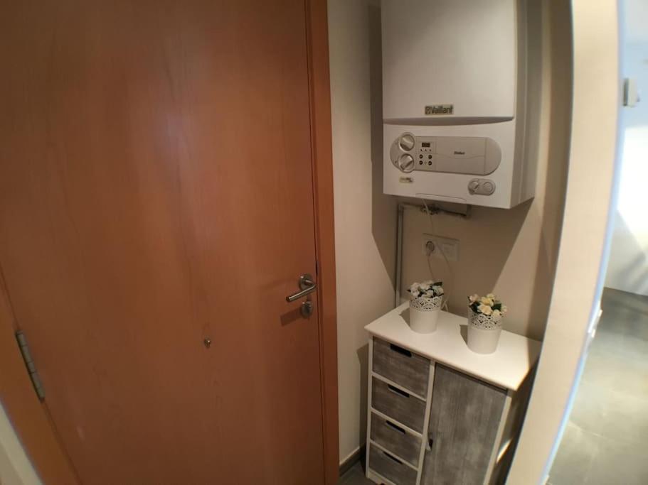 Bonito Apartamento En Avinyo Con Impresionantes Vistas Luaran gambar
